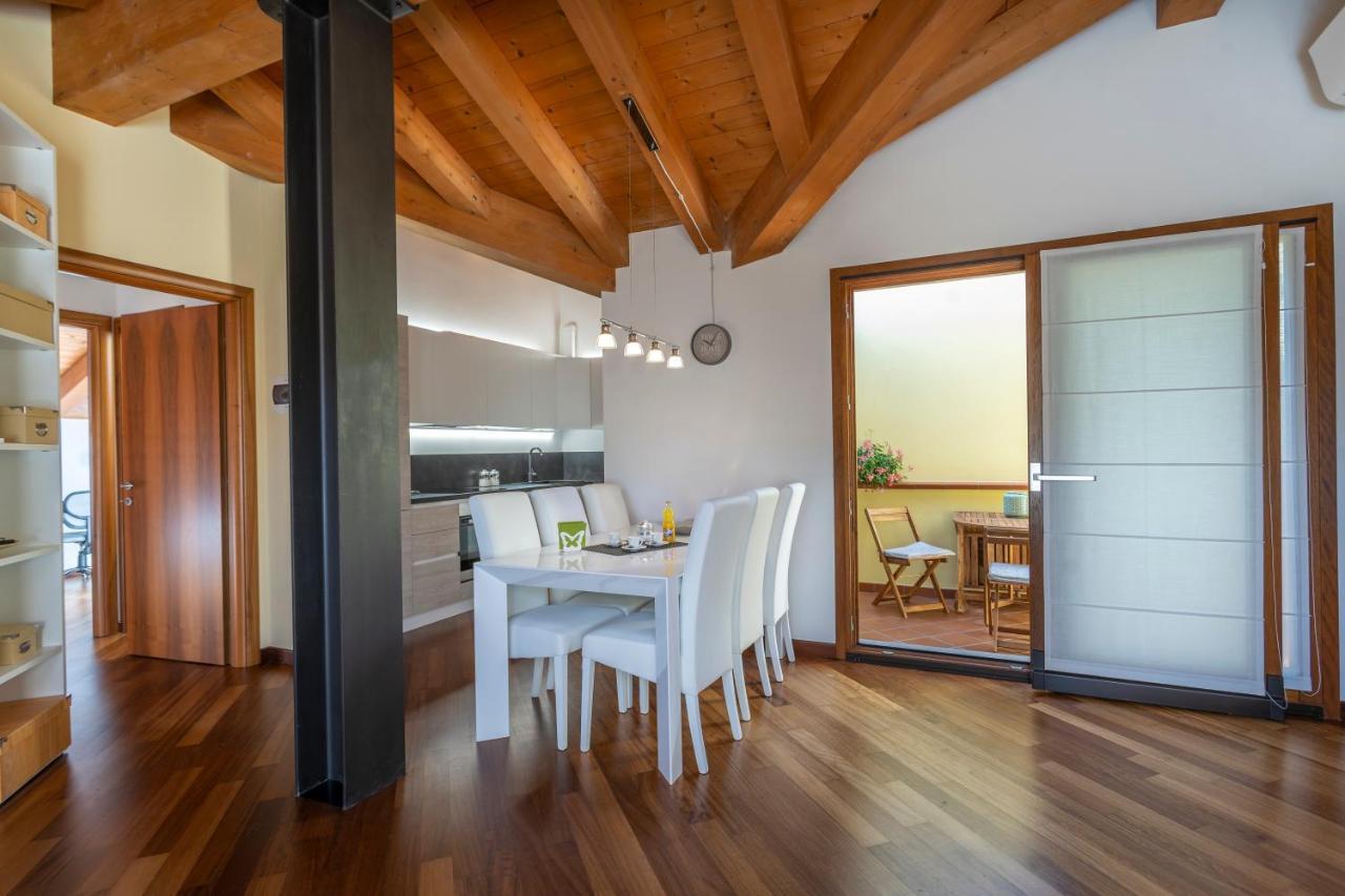 New Deal - Apt With Terrace, Jacuzzi & Netflix Palmanova Exterior photo