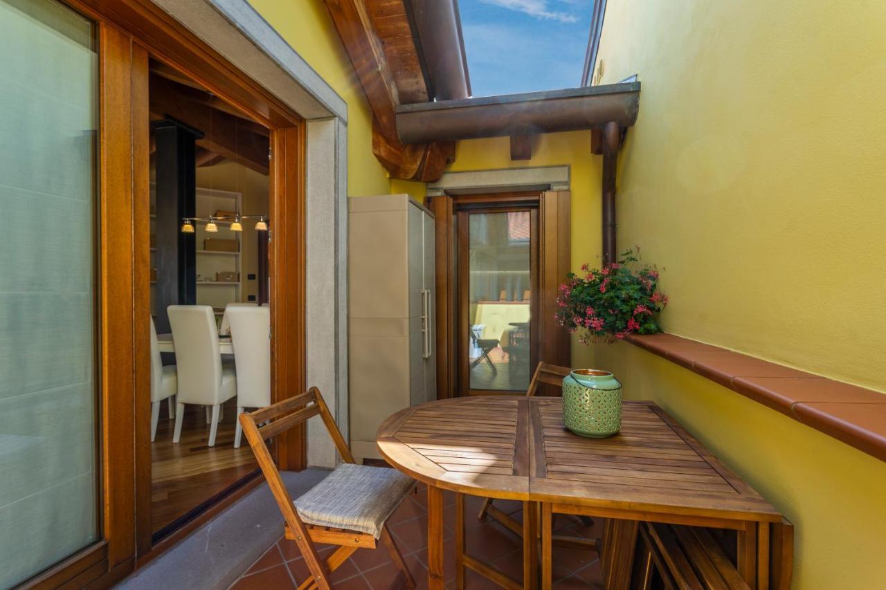 New Deal - Apt With Terrace, Jacuzzi & Netflix Palmanova Exterior photo